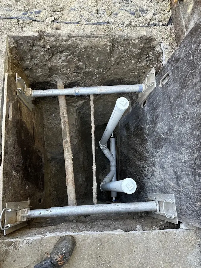 Experienced plumber completing Gas Line Repair work in Hampden